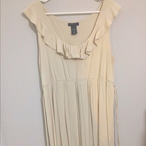 Stylish Dress with Stretch - Picture 2 of 7